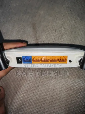 Tp-Link Router (300mbps)