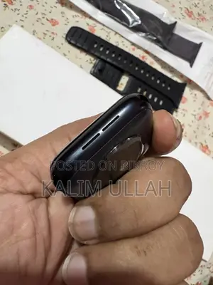 Apple Watch SE 2020 > Battery Health 100%