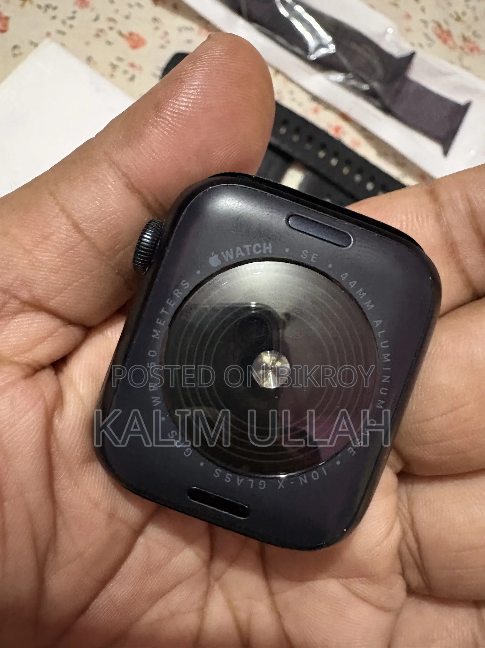 Apple Watch SE 2020 > Battery Health 100%