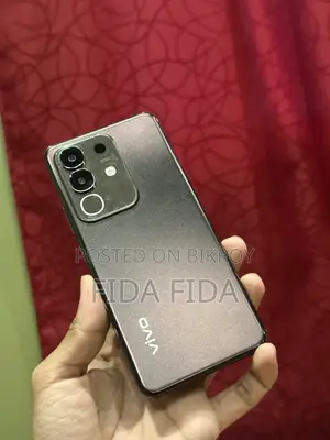 Vivo Y29 128 GB Bronze