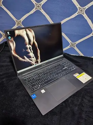 Laptop Asus 3GB Intel SSD 256GB