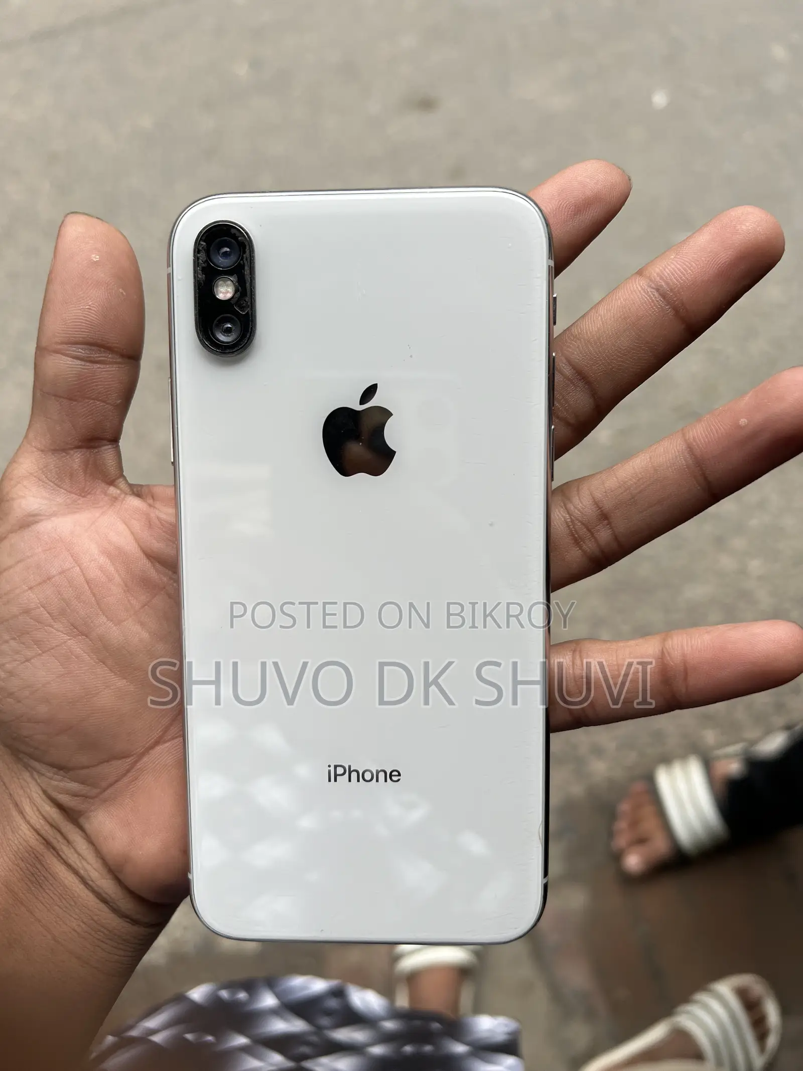 Apple iPhone X 64 GB White