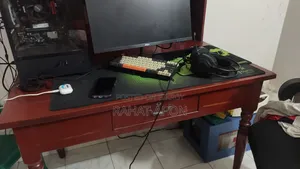 Reading Table/ Desktop Table for Sale