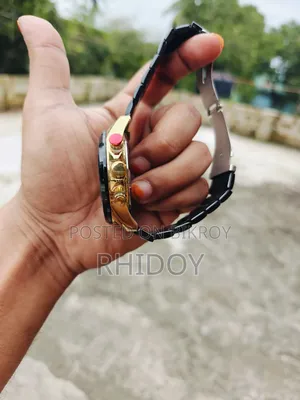 Curren Watch