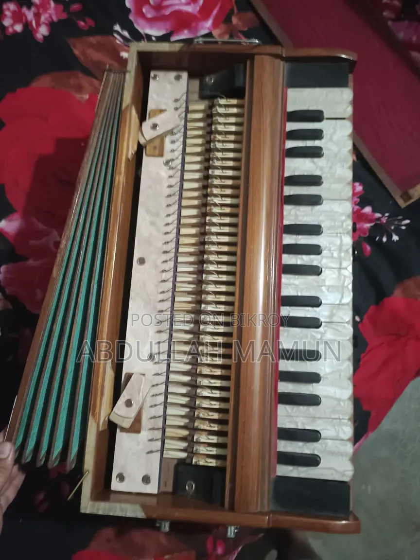 Fresh Quality 42 Reed 'Tal Taranga' Harmonium For Sale