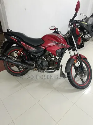 Hero Glamour 2018 Red