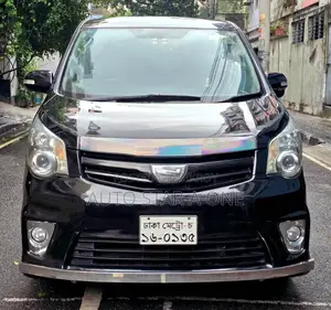 Toyota Noah 2010 Black