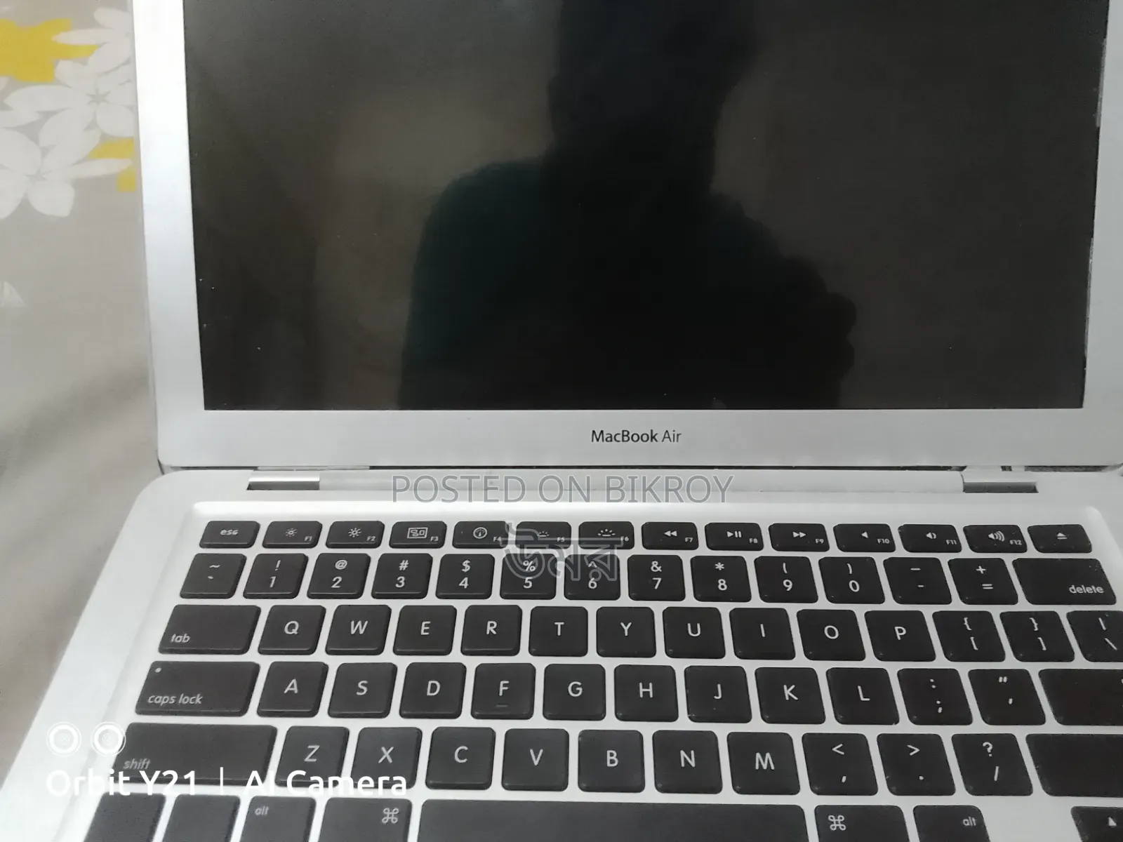 Laptop Apple MacBook 2009 4GB Intel Celeron SSD 512GB