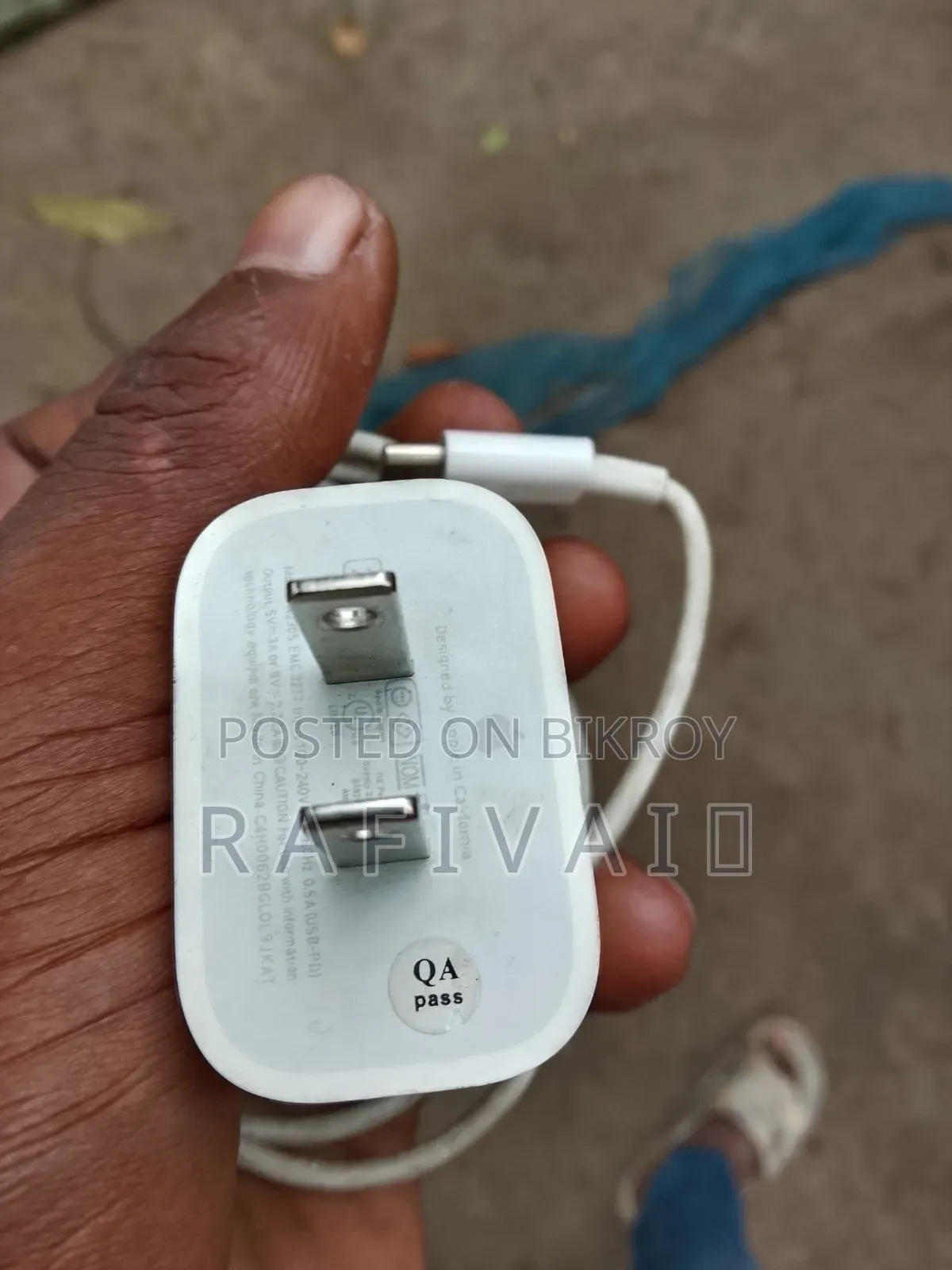 Original iPhone 14 20W Charger