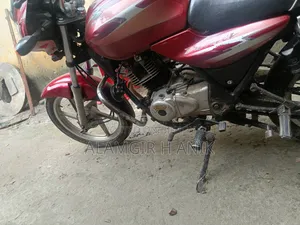 Bajaj Discover 125 2006 Red