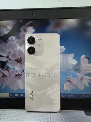 Vivo Y11 32 GB White