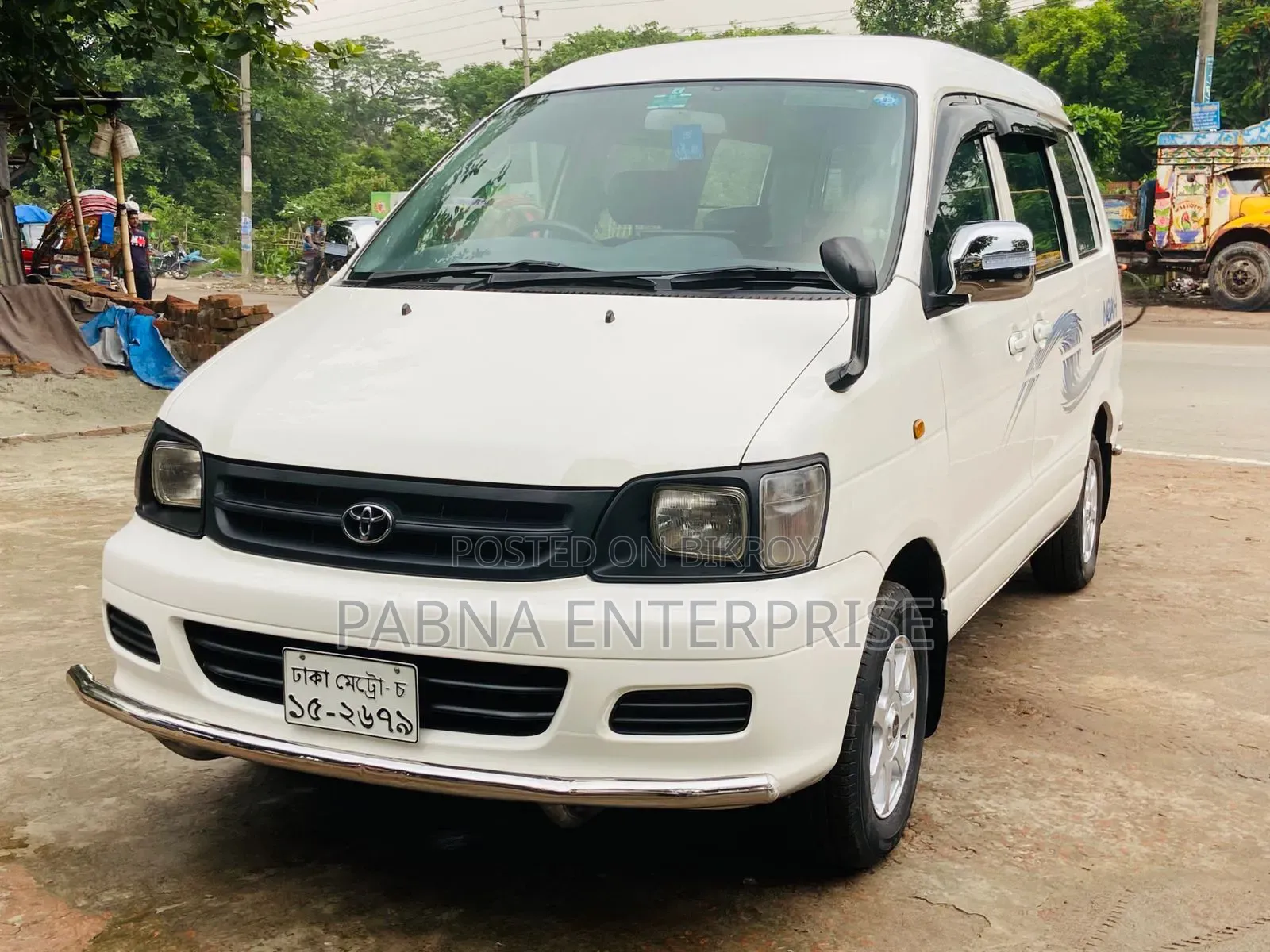 Toyota Noah 2007 White
