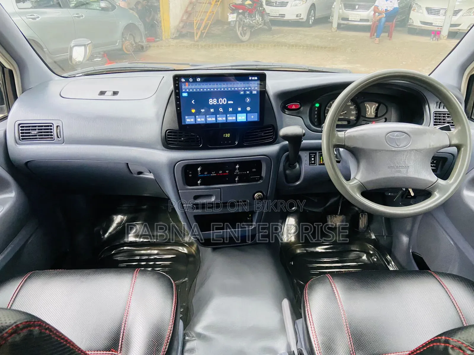 Toyota Noah 2007 White