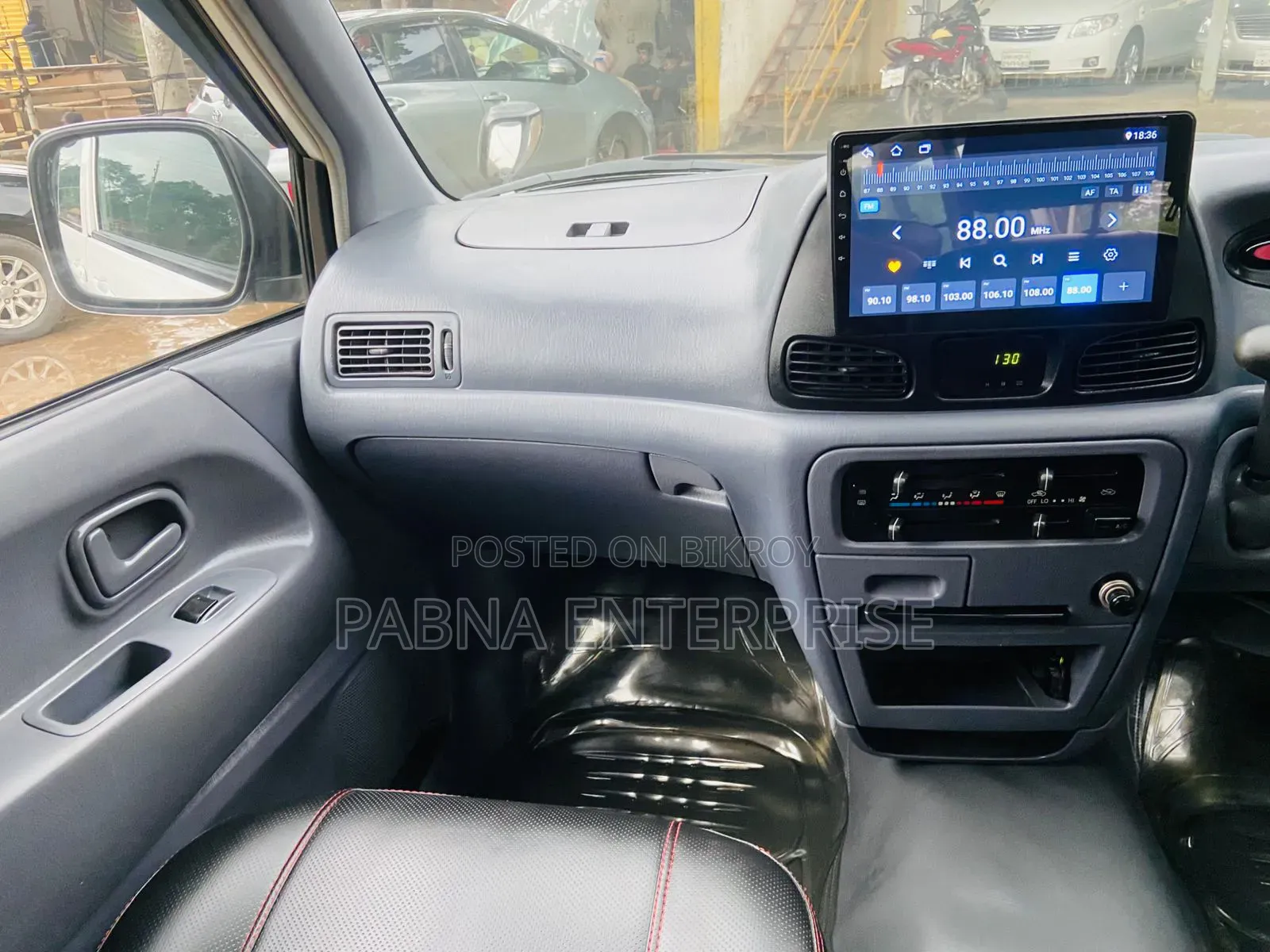 Toyota Noah 2007 White