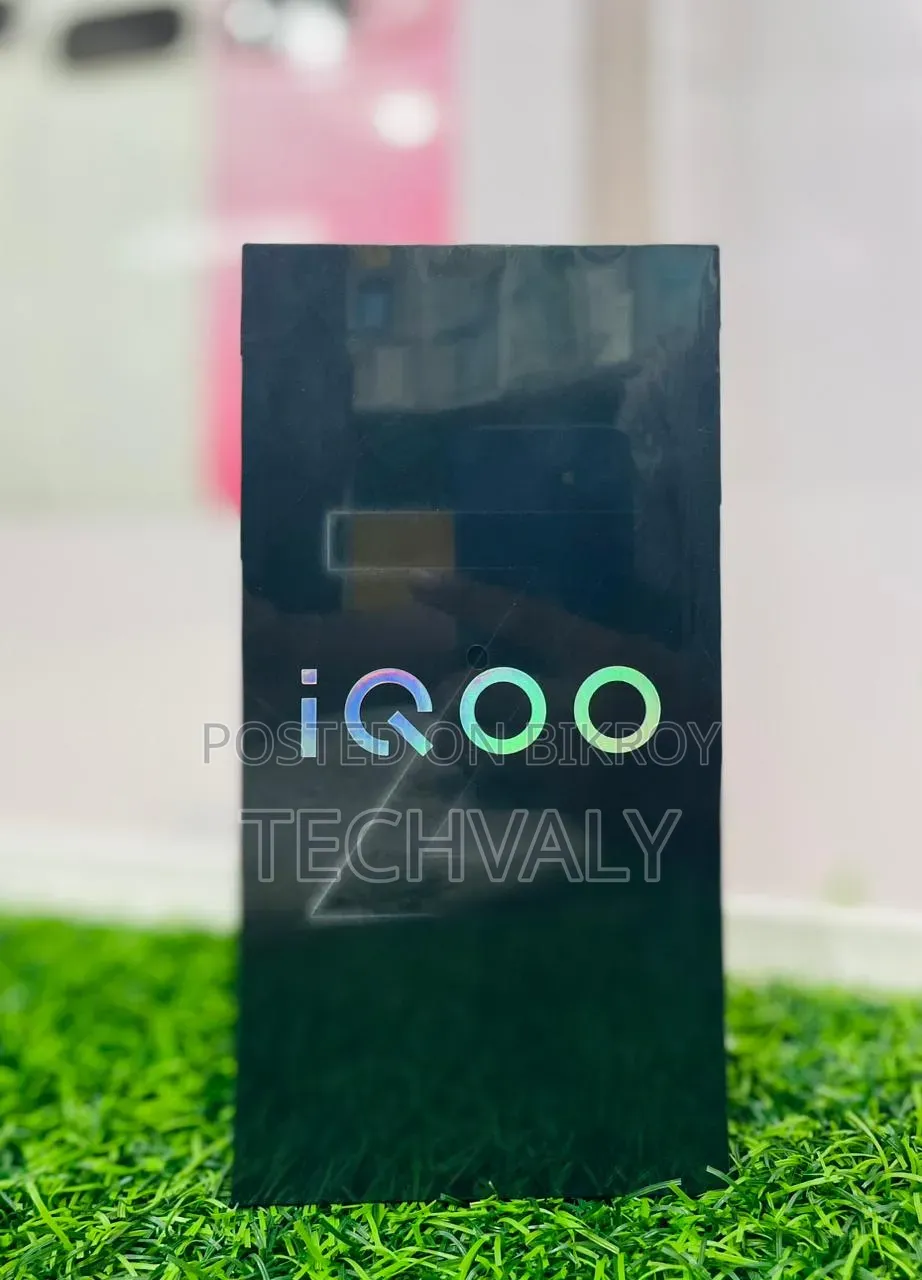 New Vivo iQOO Z10x 128 GB Silver