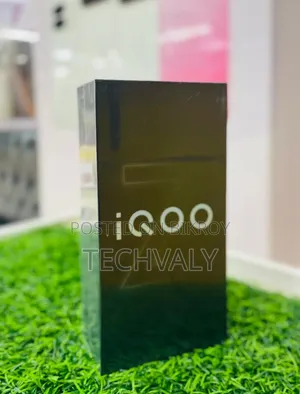 New Vivo iQOO Z10x 128 GB Silver