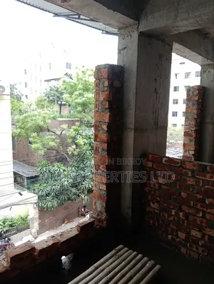 Furnished 3bdrm Apartment in Barak Molla Mor, 60 Feet Road for Sale
