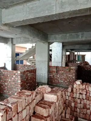 বারাক মোল্লা মোড়, ৬০ ফিট রোডে ফার্নিশড ৩ বেডরুমের অ্যাপার্টমেন্ট বিক্রয় হবে
