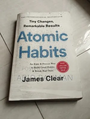 Atomic Habits - James Clear (Original English)