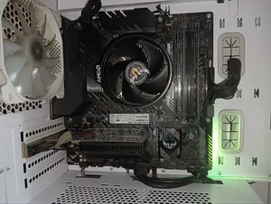 Desktop Computer 8GB AMD Ryzen 5 SSD 640GB