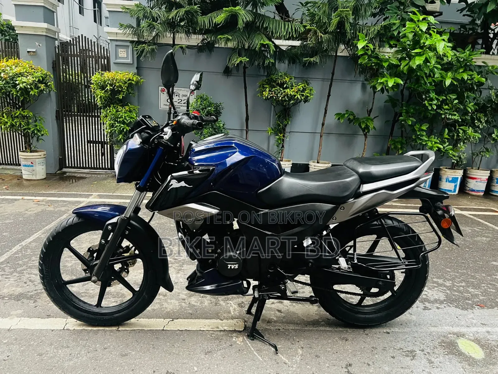 TVS Raider 125 2025 Blue