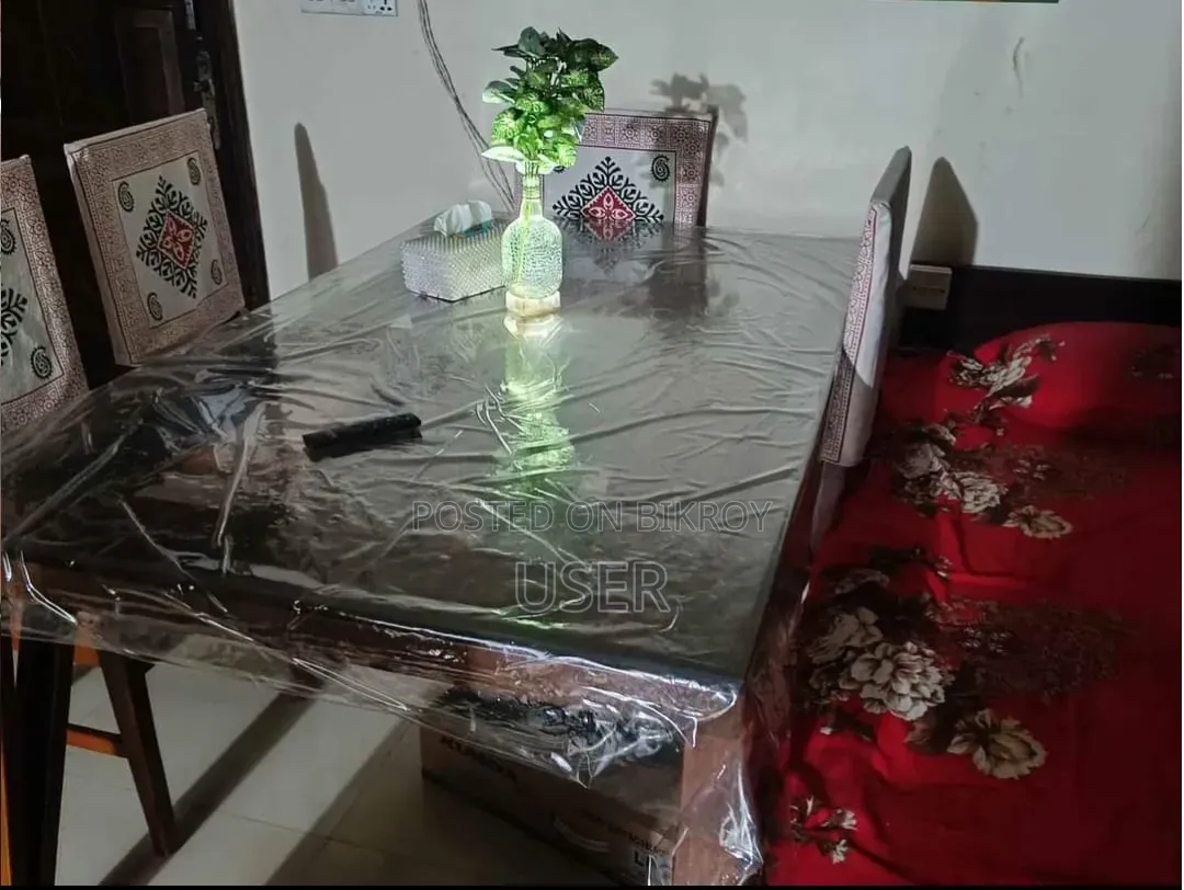 হাতিল ডিজাইনের মালয়েশিয়ান কাঠের 66 X 40 নতুন টেবিল ও ৬ টি চেয়ার ।