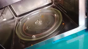 Microwave Oven