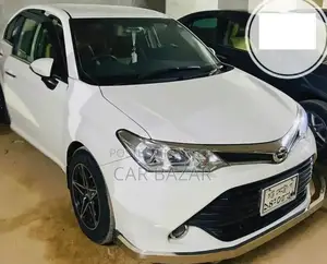 Toyota Axio 1.5 G 2 Wheel Drive 2015 Off White