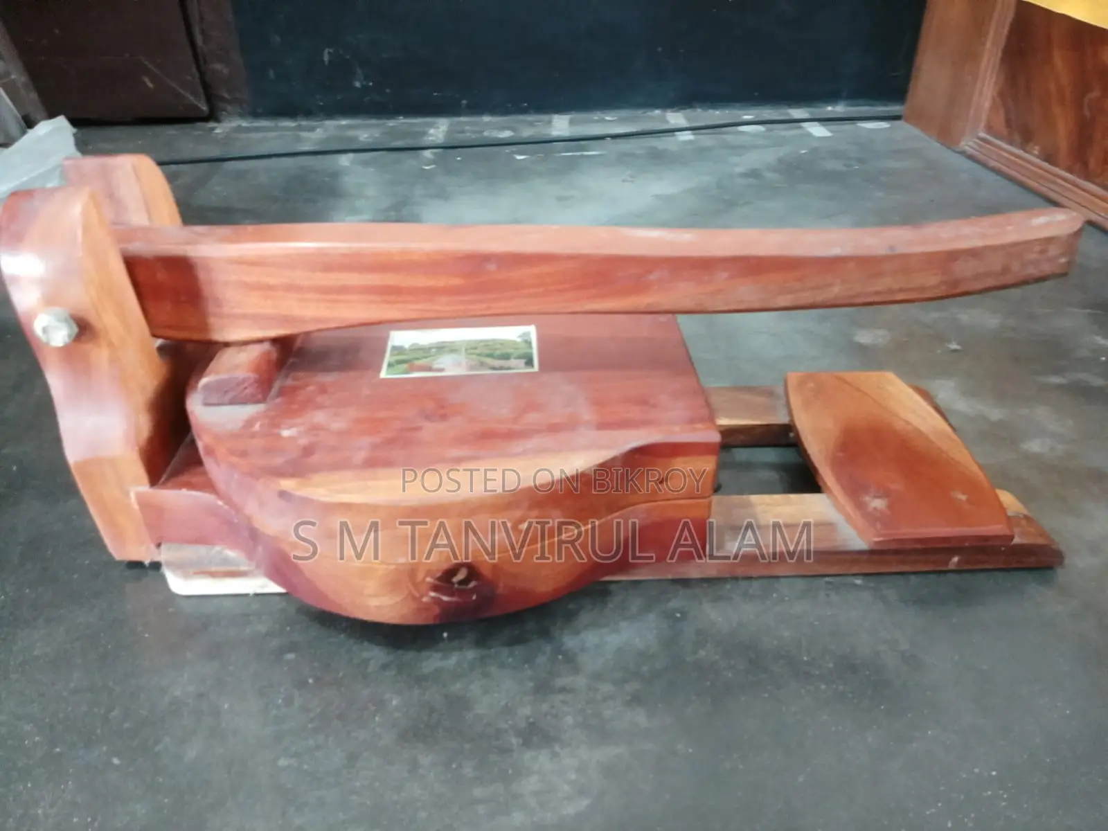 Know the price of Wooden Roti Maker || Wooden Roti Maker