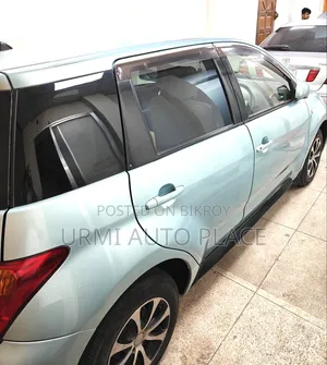Toyota IST 2004 Green
