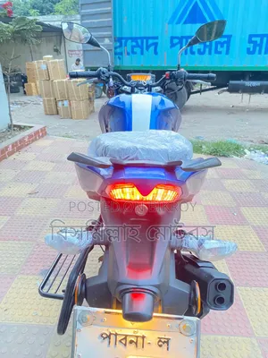 New TVS Apache 160 4V 2021 Blue