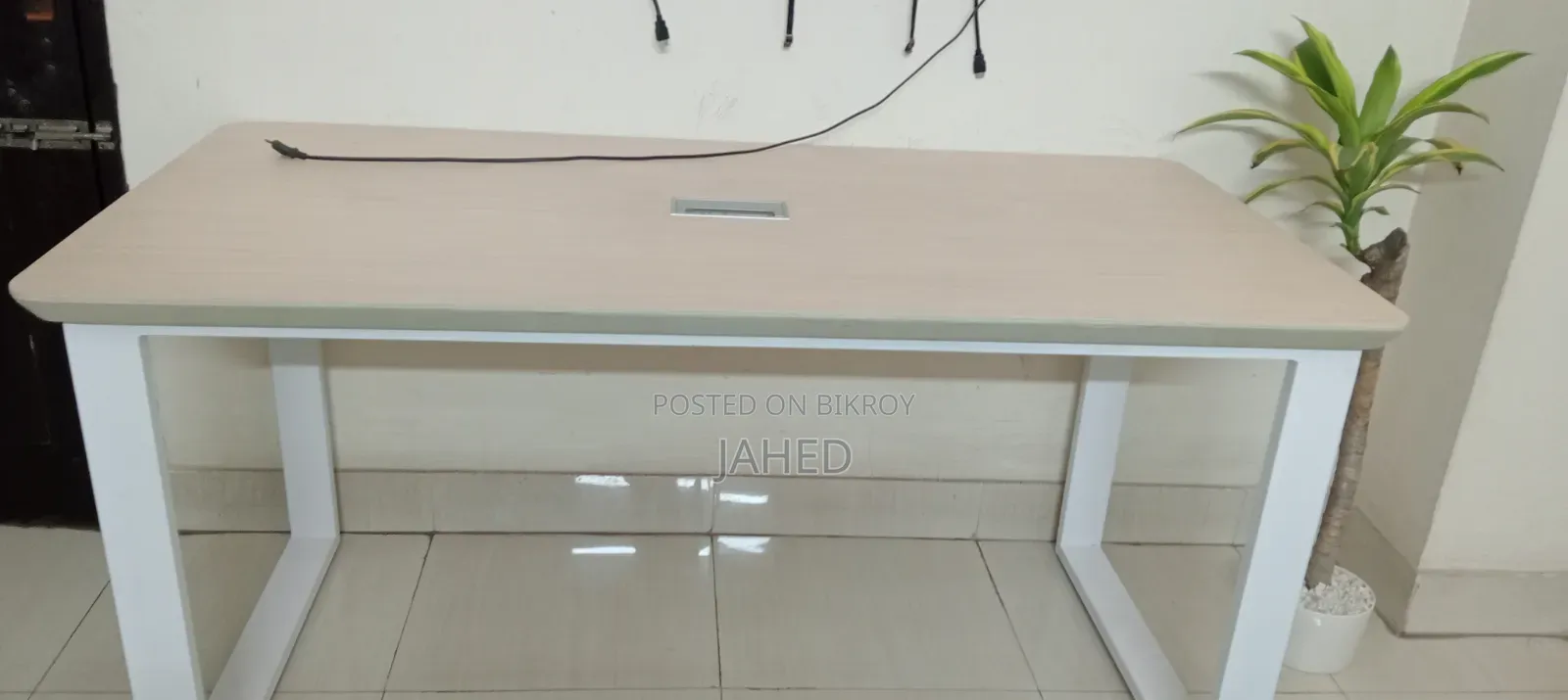 Selling 2 office-use tables.