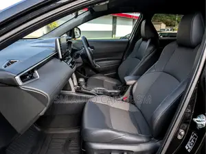 Toyota Corolla Cross 1.8 Hybrid FWD 2022 Black