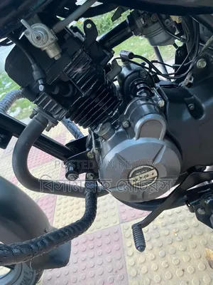 New Bajaj Discover 100 2017 Black