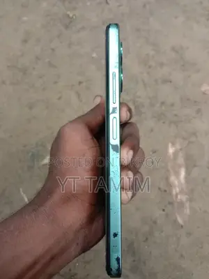 Symphony I30 16 GB Green