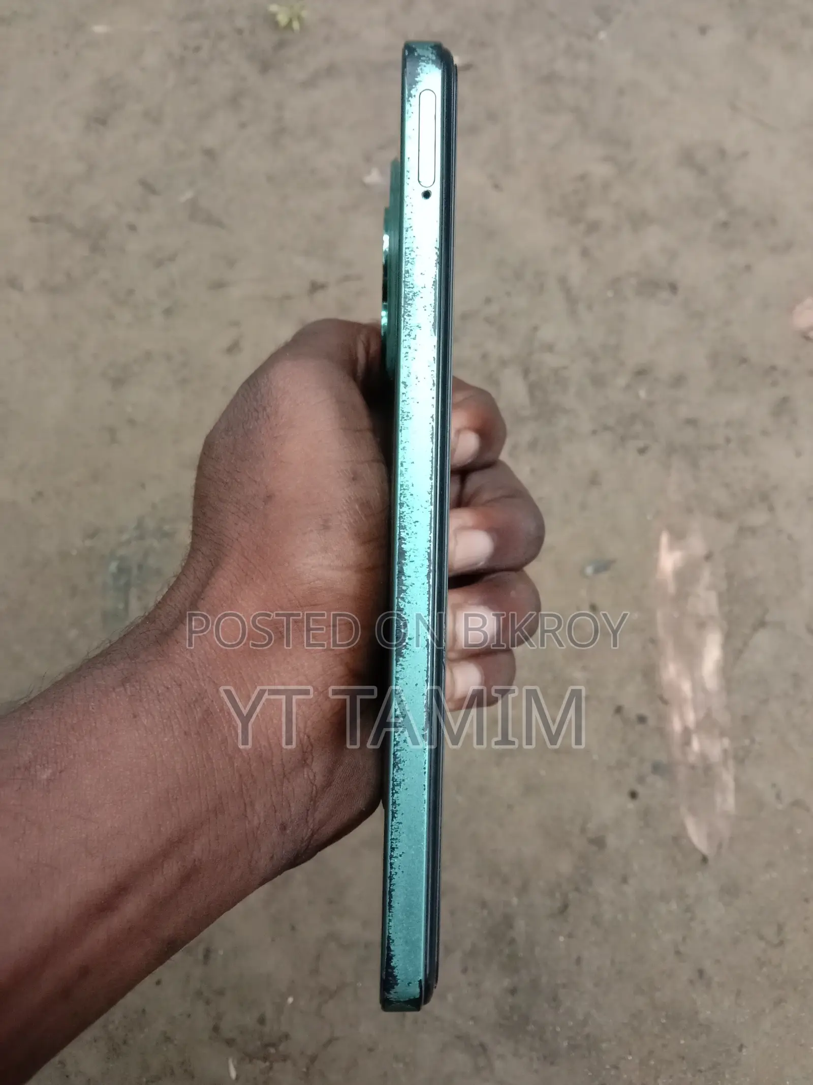 Symphony I30 16 GB Green