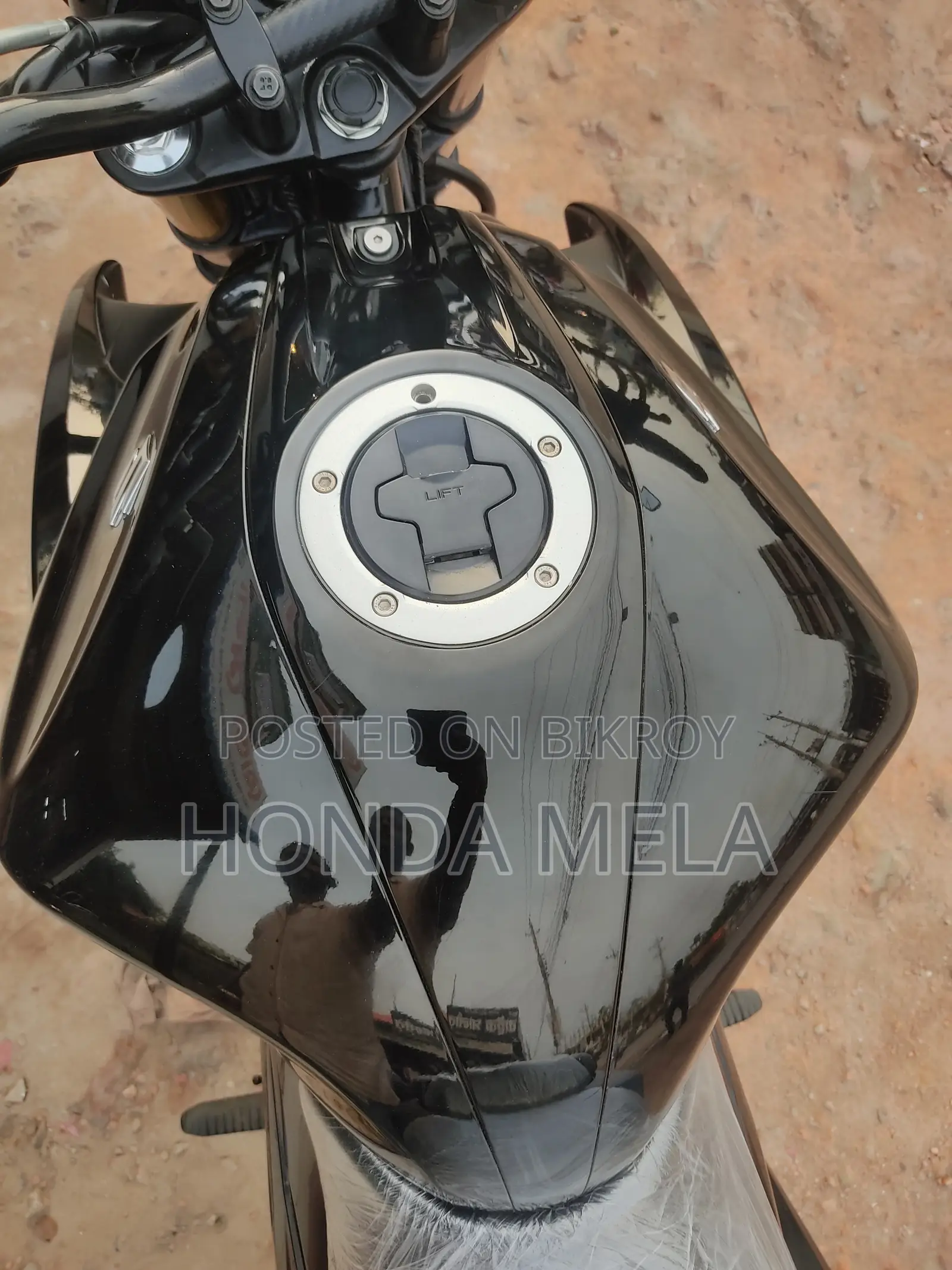 Suzuki 2023 Black