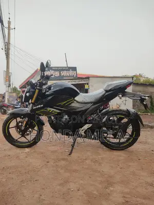 Suzuki 2023 Black