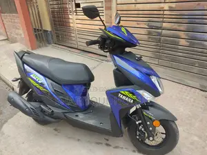 Yamaha 2025 Blue