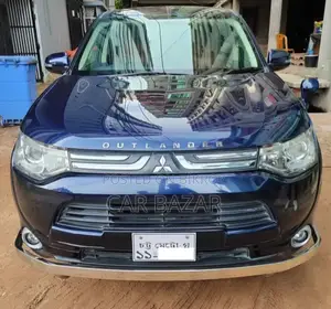 Mitsubishi Outlander 2013 Blue