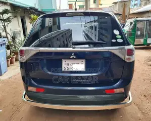 Mitsubishi Outlander 2013 Blue