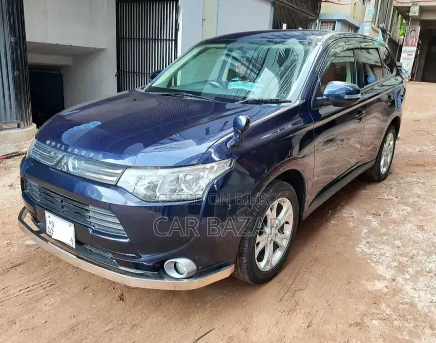 Mitsubishi Outlander 2013 Blue