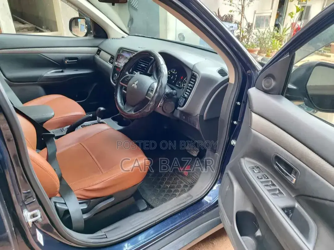 Mitsubishi Outlander 2013 Blue