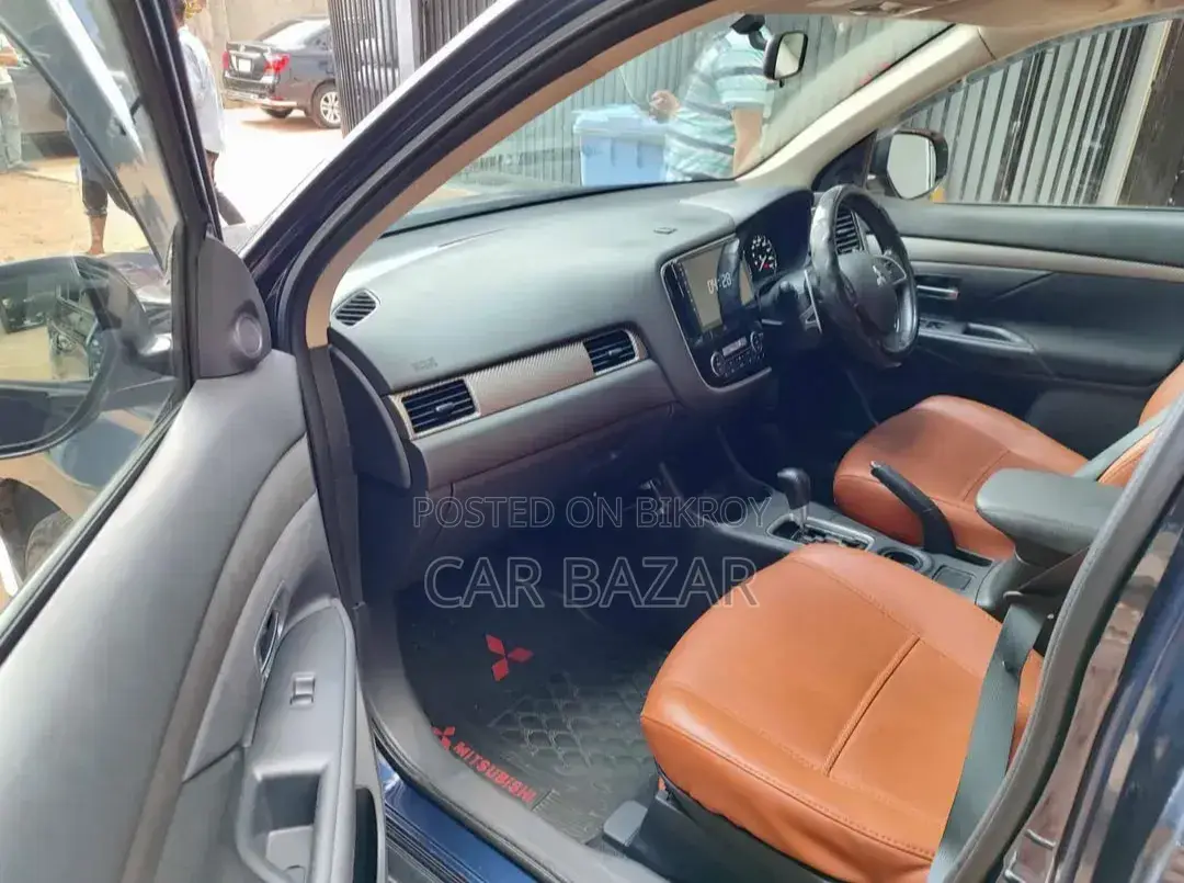Mitsubishi Outlander 2013 Blue