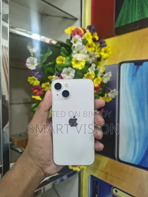 Apple iPhone 13 128 GB White