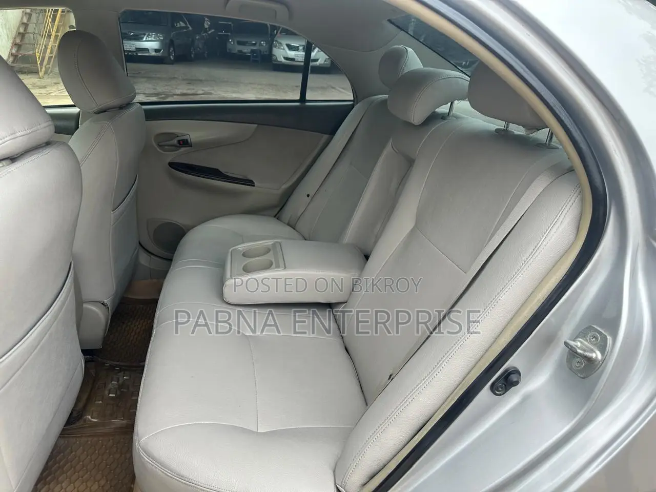 Toyota Axio 2011 Silver