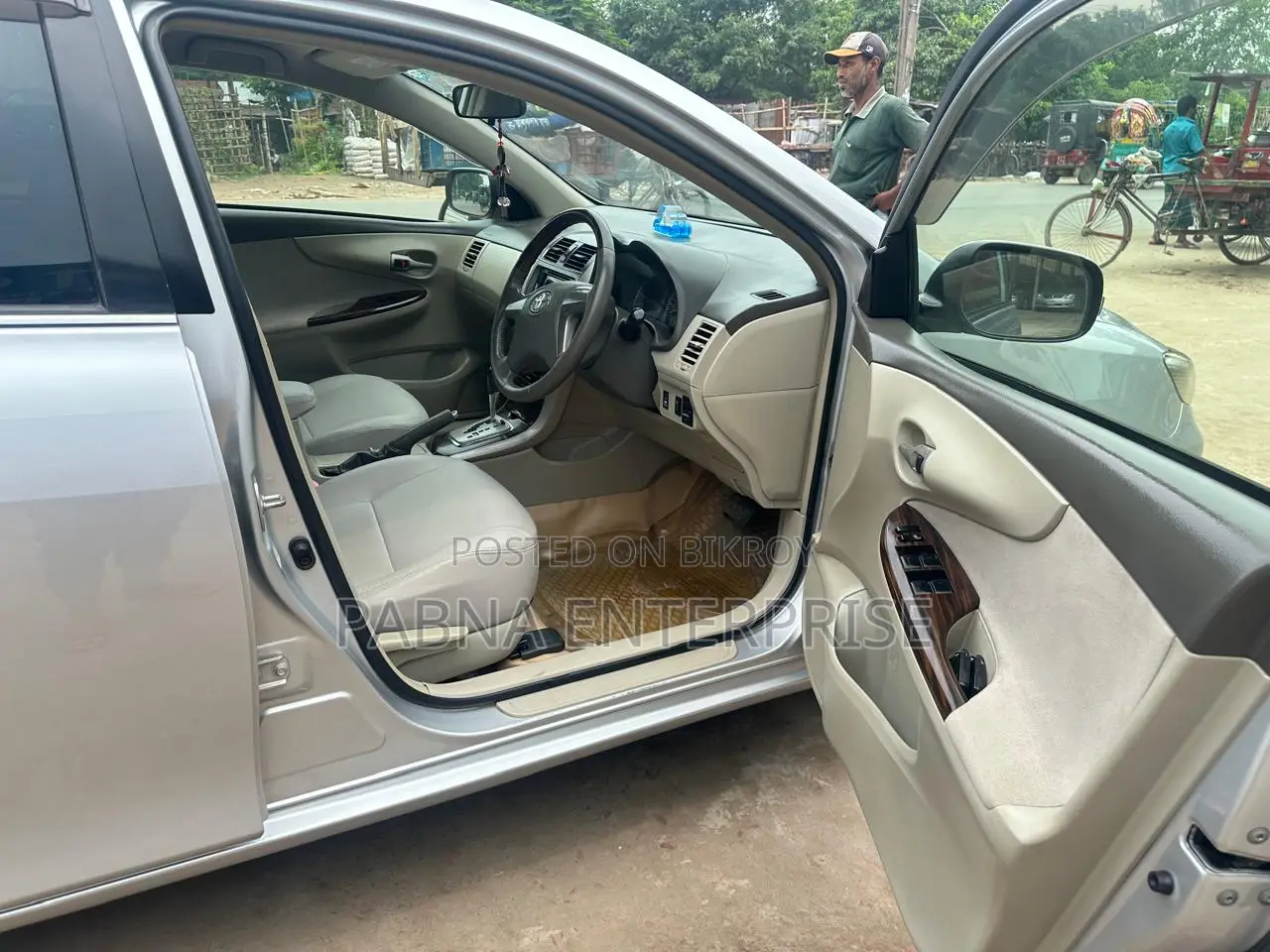 Toyota Axio 2011 Silver