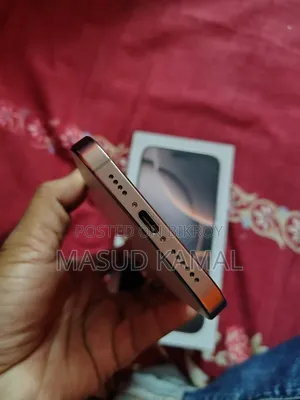 Apple iPhone 16 Pro Max 256 GB Gold