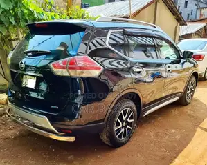 Nissan X-Trail 2.0 Petrol All Wheel Drive 2014 Black