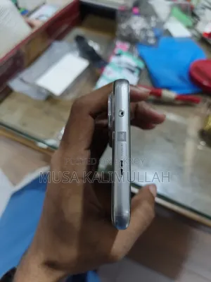 Infinix Hot 16 GB Silver